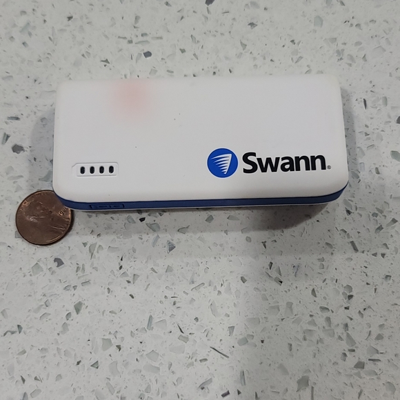 Portable Charger - Picture 5 of 5